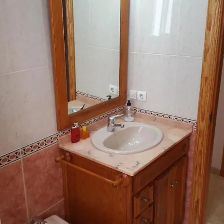 شقة Atico En Estepona إِستيبونا